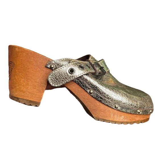 Vintage Cracked leather Silver Juicy Couture Metallic Clogs - Picture 8 of 15